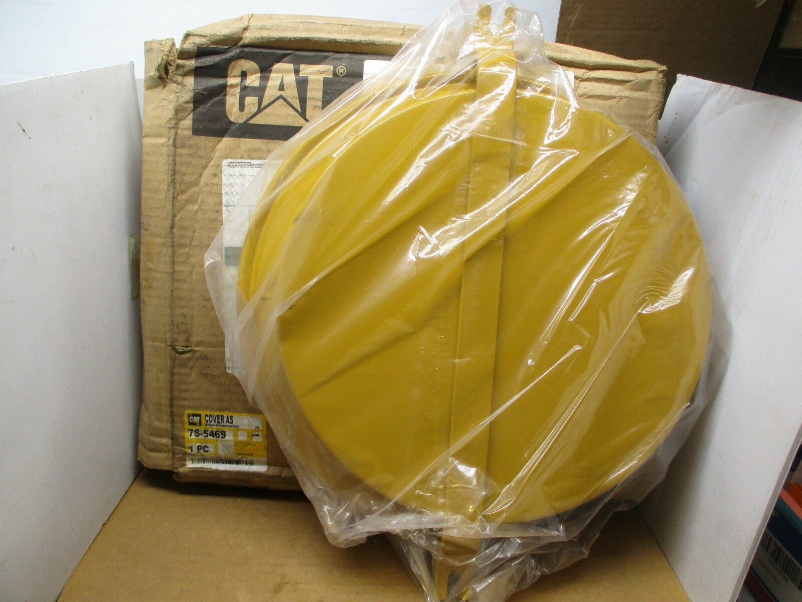 Caterpillar Air Cleaner Cup Assembly | Part 7S-5469