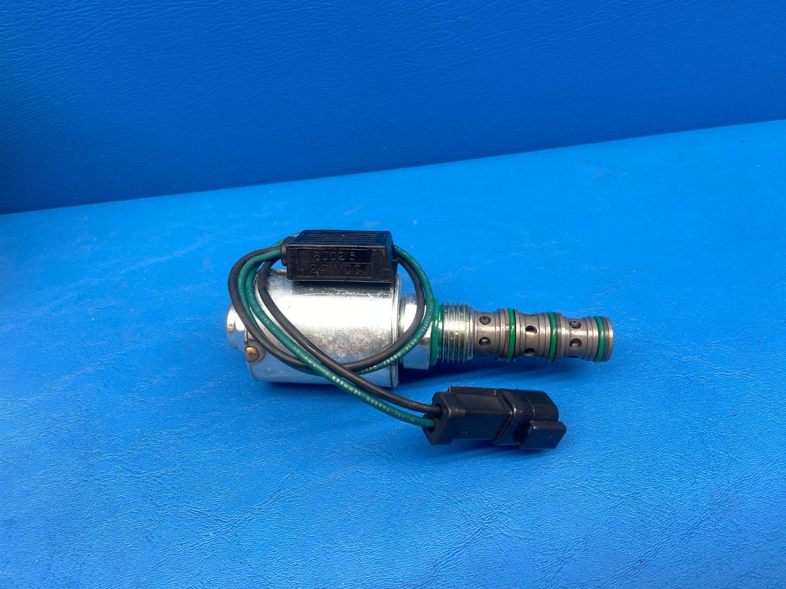New Replacement Valve Solenoid for Caterpillar | Part 376-4402