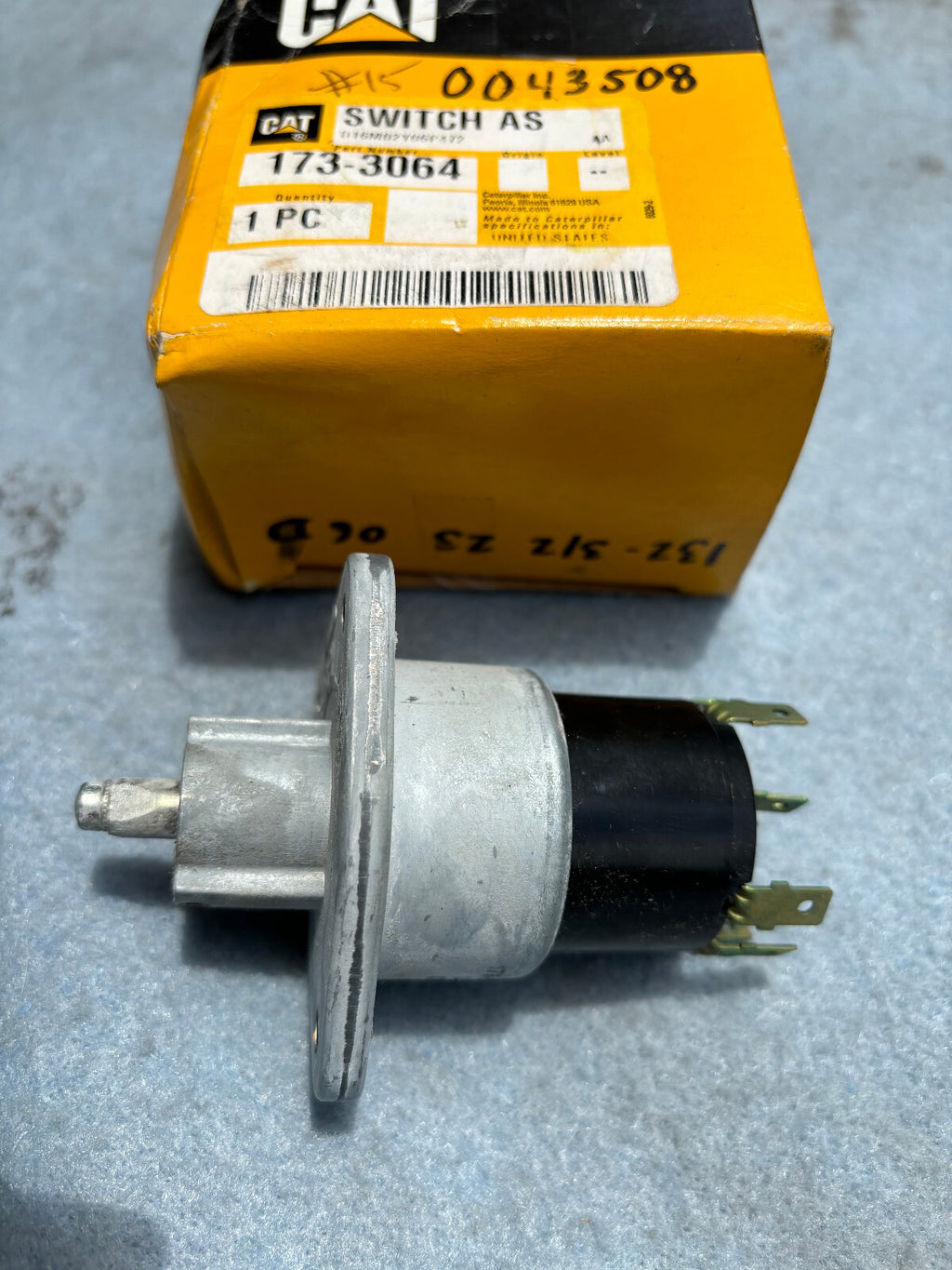 Genuine OEM Pressure Switch for Caterpillar | Part 173-3064