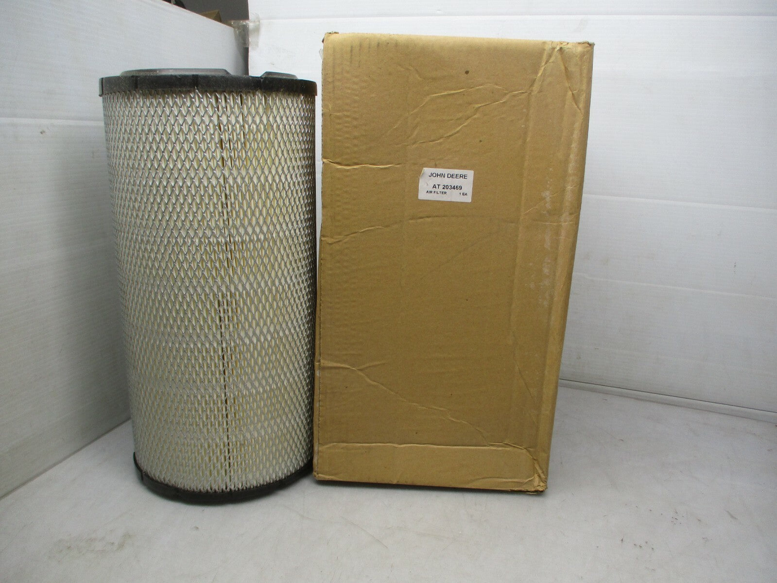 Primary Air Filter Element for John Deere Engines & Loaders | Part AT203469